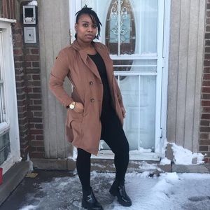 Meet your Posher, Nina